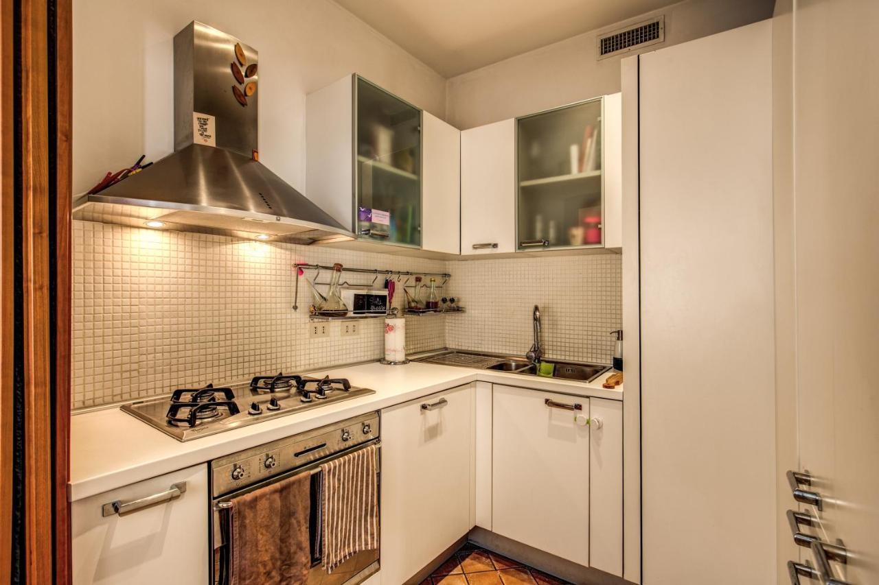 Pellegrino Apartment โรม ภายนอก รูปภาพ