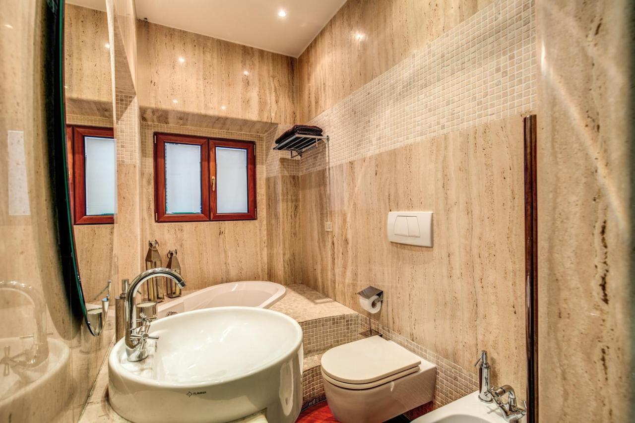 Pellegrino Apartment โรม ภายนอก รูปภาพ