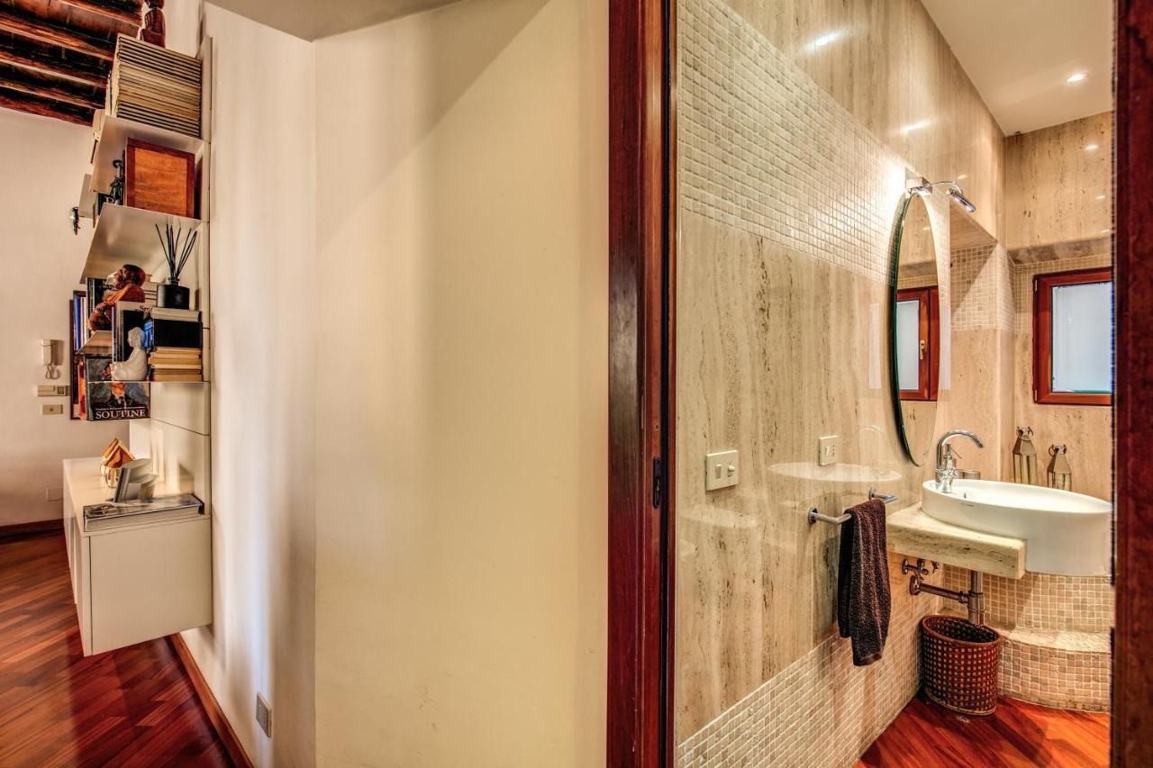 Pellegrino Apartment โรม ภายนอก รูปภาพ